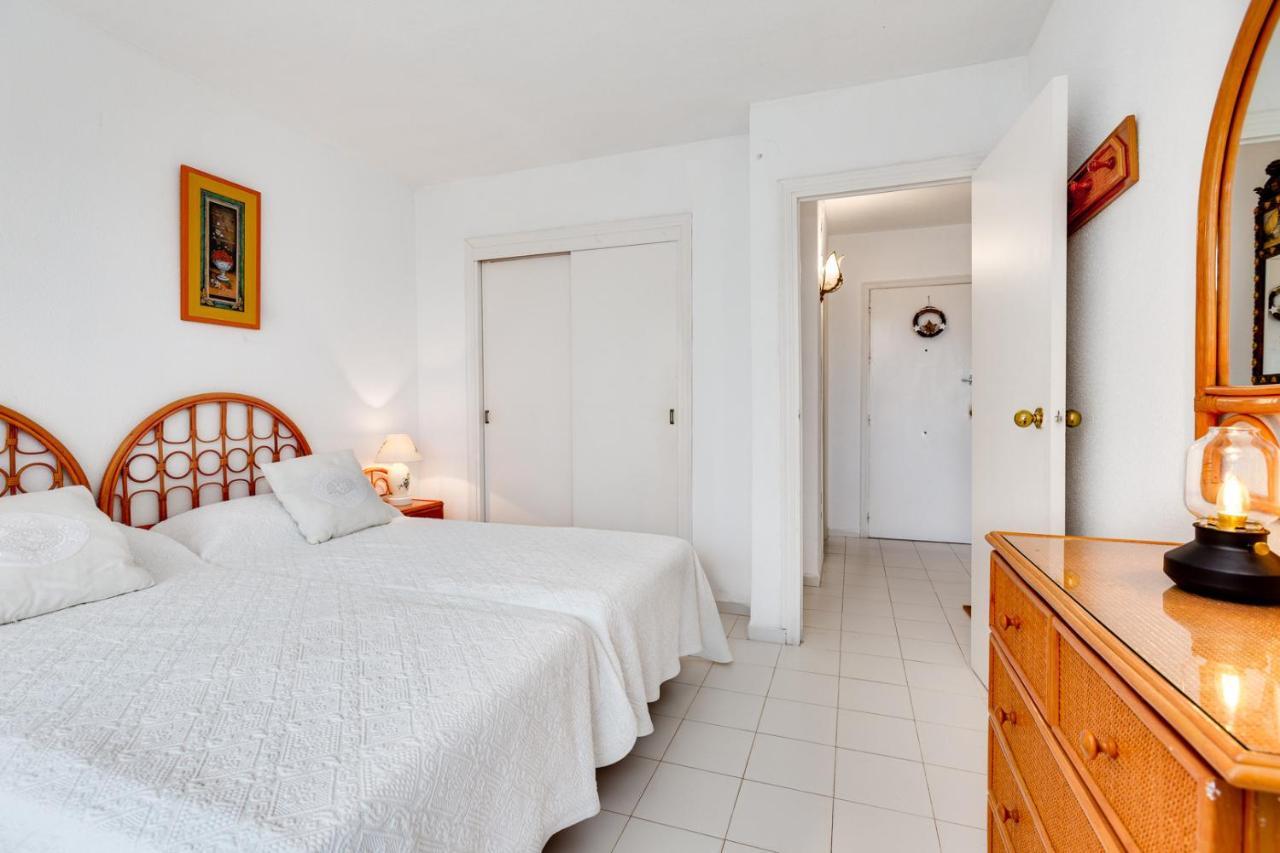 093 - Mil Palmeras Dream Apartment *